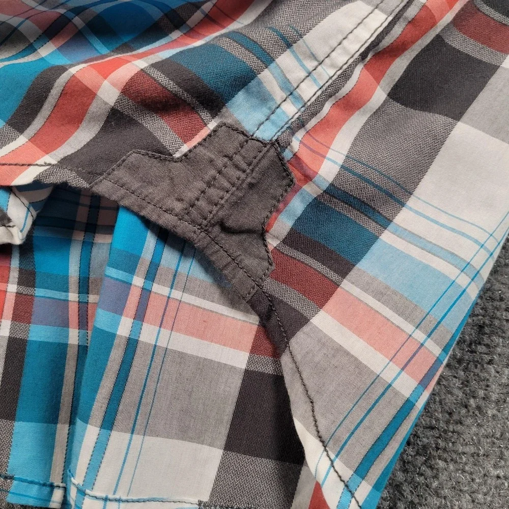 BKE‎ Shirt Mens Medium Blue Red Plaid Western Pearl Snap Long Sleeve Cowboy